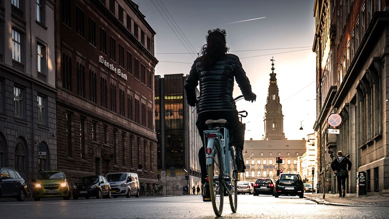 Nordic businesses in uncertain times and the human perspectives of AI Nordic businesses in uncertain times and the human perspectives of AI